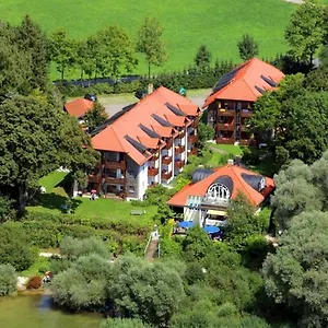 ferienresidenz-chiemseestrand-nr-8.com-bavaria.com/